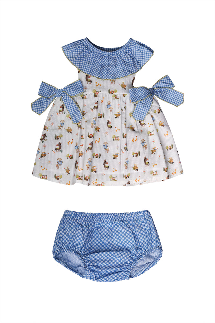 Beige and blue set