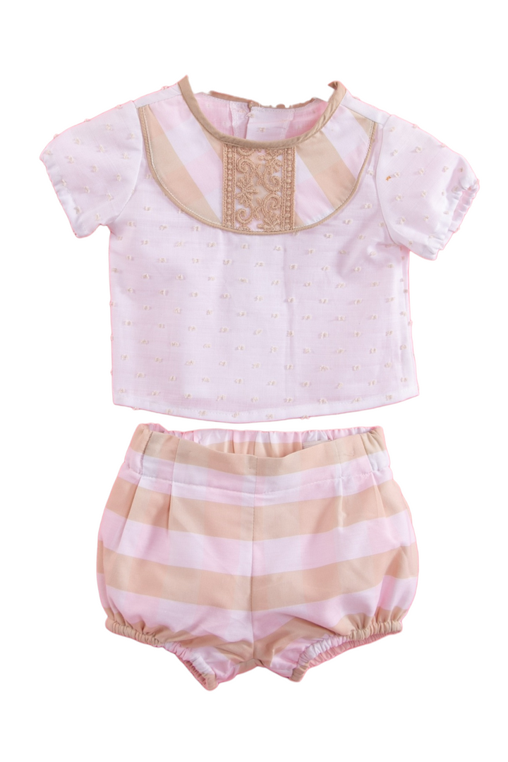 White and beige striped set