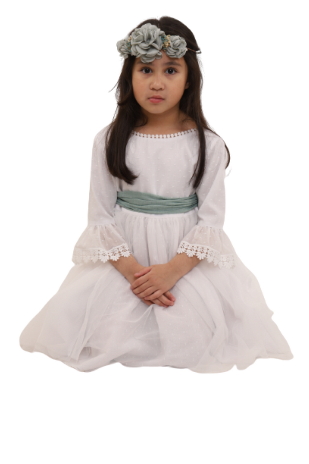 WHITE DRESS WITH OUT TAJ