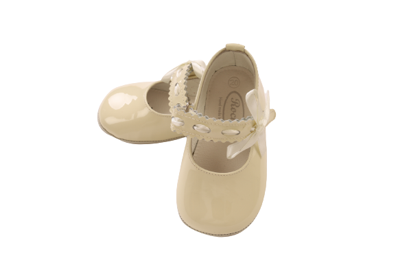 BABY SHOES BEIGE