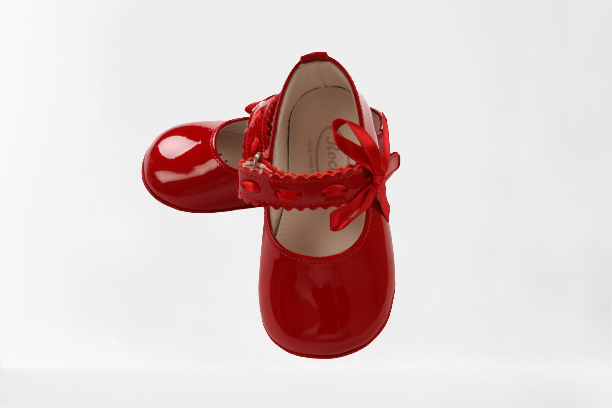 BABY SHOES RED