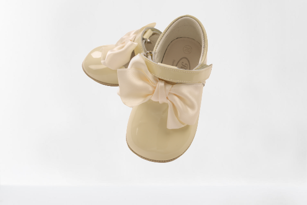 BABY SHOES BEIGE