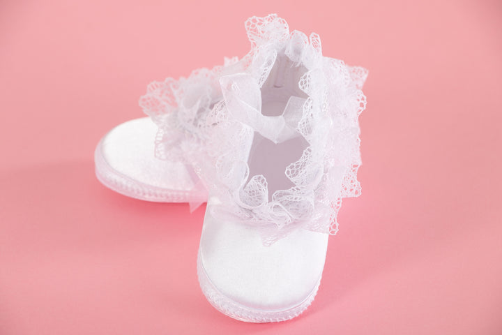 White baby shoes