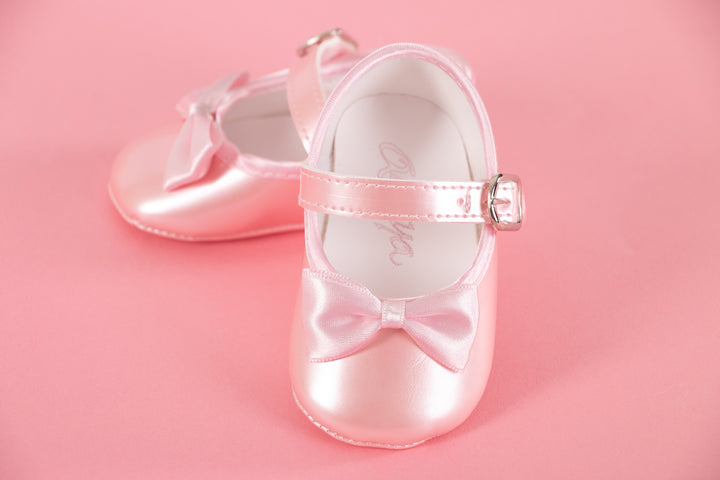 Pink baby shoes