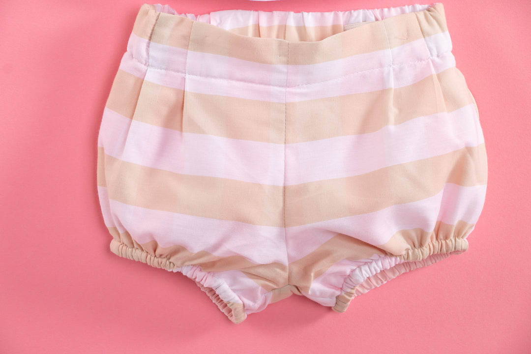 White and beige striped set