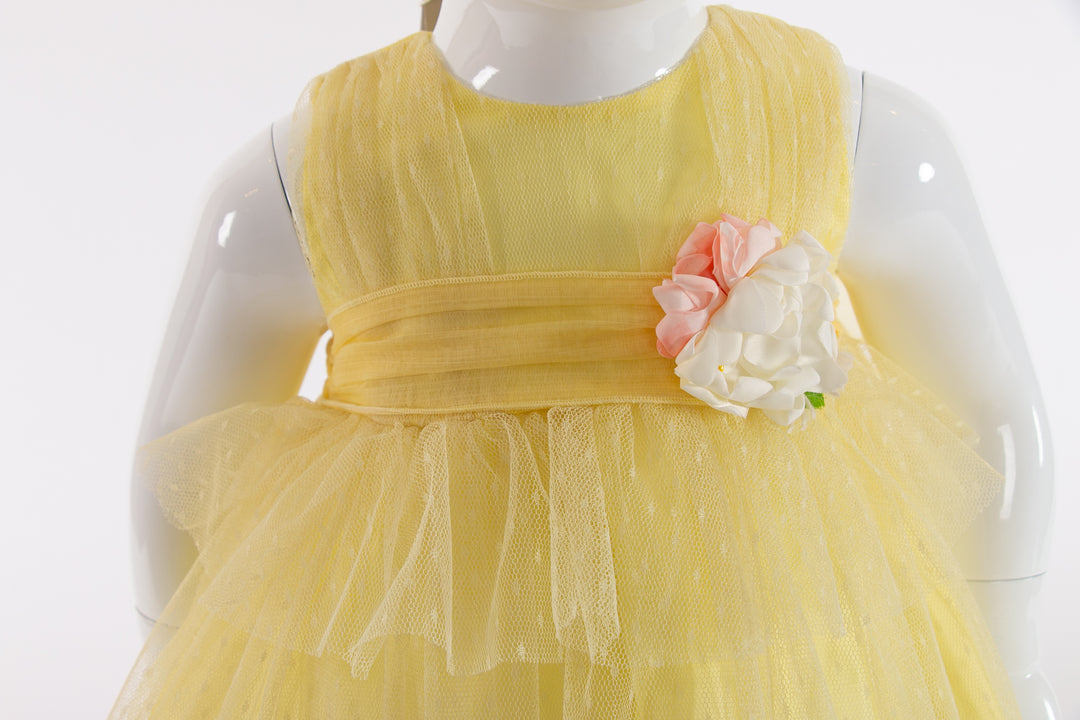 Yellow dress