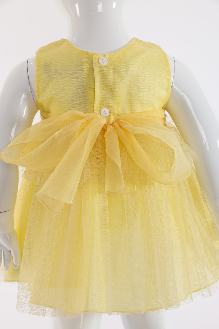 Yellow dress